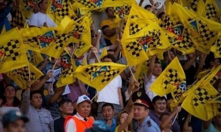 Матчи четвертого тура Премьер-Лиги посетили 28 000 зрителей