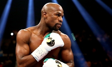 СМИ рассказали, почему Мэйвезеру стоит биться с Головкиным