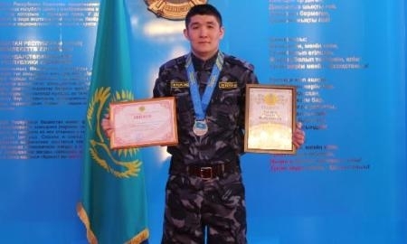 Чемпионат Казахстана по кикбоксингу выиграл полицейский из Павлодара