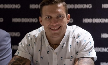 Промоутер надеется, что Усик пойдет по стопам Головкина