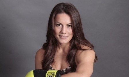 Шарипова оказалась тяжелее Котовой