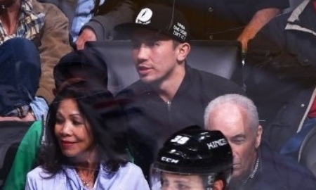 Головкин посетил матч НХЛ