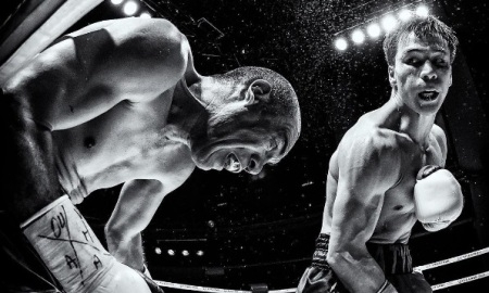 Опубликовано лучшее фото с боя Джукембаев — Ривера