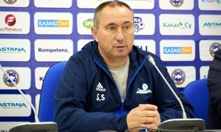 Станимир Стоилов: «Если мы хотим развиваться, то на таких полях играть нельзя»