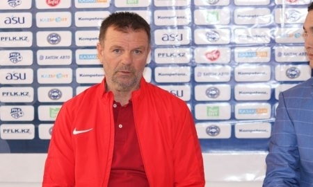 Стойчо Младенов: «Ветер помешал показать хороший футбол»