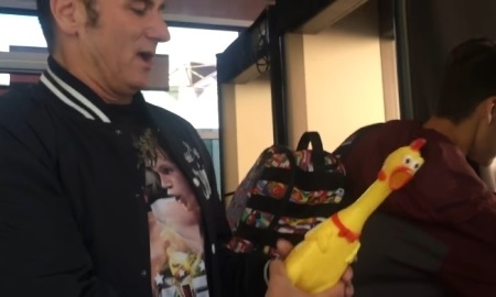 Хулио Сесара Чавес: «Кто этот цыпленок? Это „Канело“. Он боится GGG и Чавеса!»