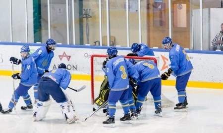 Казахстанские хоккеисты одолели Данию на юношеском чемпионате мира-2017