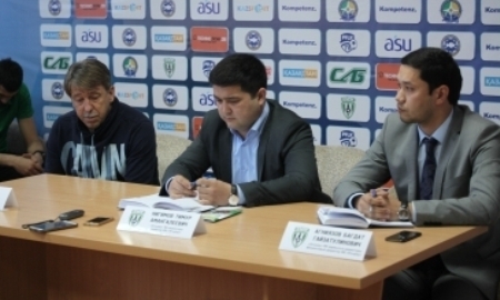 <strong>«Атырау» официально остался без главного тренера</strong>