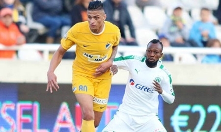 АПОЭЛ Каньяса проигрывает в чемпионате