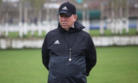 Сергей Павлов: «Сейчас люди смотрят много футбола, следят за зарубежным, и халтурку тут подавать нельзя»