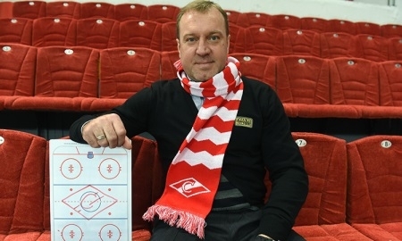 Экс-наставник «Сарыарки» официально назначен главным тренером «Спартака»