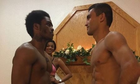 Моминов прошел взвешивание перед завтрашним боем в США