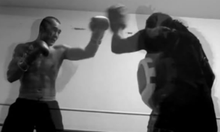 Шуменов показал, как работает на лапах