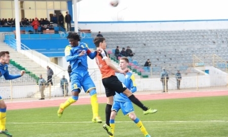 Матчи второго тура Первой лиги посетили 2 200 зрителей