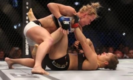 В чемпионате Казахстана по ММА впервые примут участие женщины