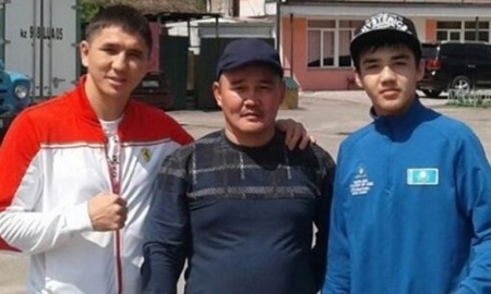 Ашкеев показал своего первого тренера