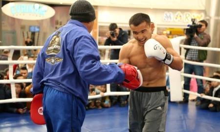 Ислам хочет сразиться с Альваресом раньше Головкина