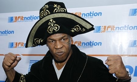 Мейвезер, Пакьяо и Тайсон приедут летом в Астану