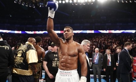 Потенциальный соперник Головкина поздравил Джошуа с победой