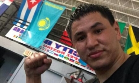 Тураров продолжает готовиться к двум боям в США