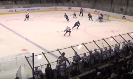 Видеообзор матча плей-офф ВХЛ «Торпедо» — «Рубин» 2:4
