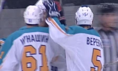 Видеообзор матча плей-офф ВХЛ «Рубин» — «Торпедо» 1:5