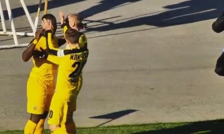 Видео гола Гоу матча Премьер-Лиги «Тобол» — «Кайрат»