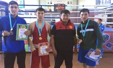 Мангистауские боксеры привезли девять медалей с республиканского турнира