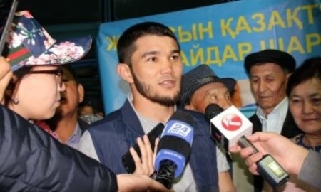 Шарибаев планирует провести титульный бой в Астане