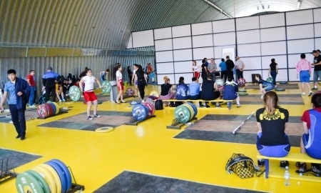 Тяжелоатлетический зал открыт в Шымкенте