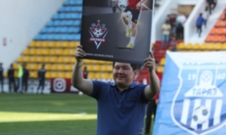 Эмиль Кенжисариев: «В прошлом году „Актобе“ играл печально, в этом сезоне игра улучшилась»