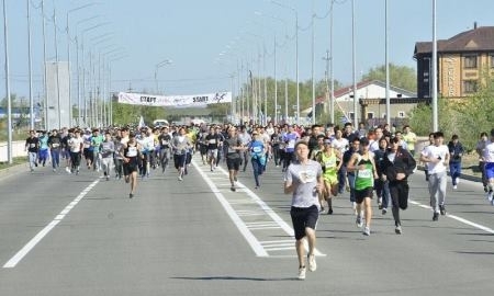 Более двух тысяч человек приняли участие в марафоне в Атырау