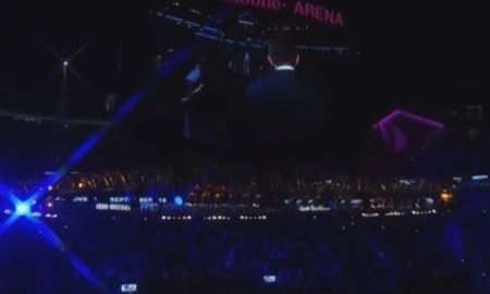 <strong>Видео выхода Головкина на ринг к Альваресу</strong>