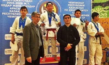 Спортсмены из Актау завоевали семь медалей на чемпионате Казахстана по джиу-джитсу
