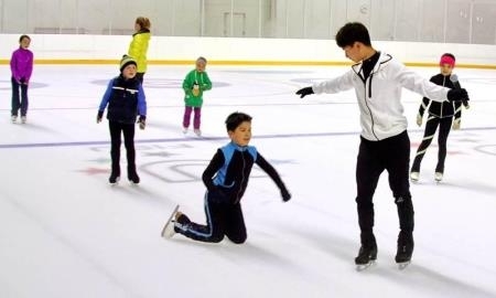 Тен поделился своим видением в подготовке юных фигуристов