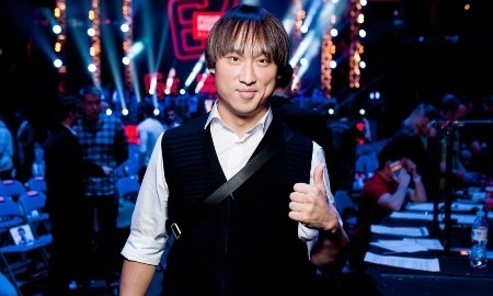 Сангаджи Тарбаев: «Думаю, что всерьез карьеру в ММА Рыспаев строить не собирается, потому что он все-таки хоккеист»