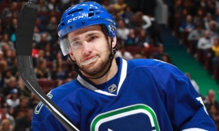 <strong>Форвард НХЛ подписал контракт с «Барысом» на год </strong>