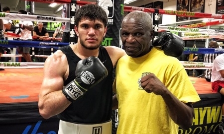 Али Ахмедов: «Флойд Мэйвезер-старший интересовался, сотрудничаю ли я с кем-то»