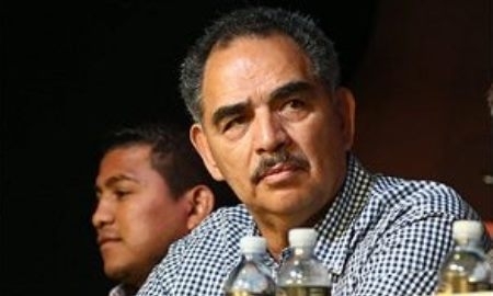 Санчес ответил, почему Альварес согласился драться с Головкиным