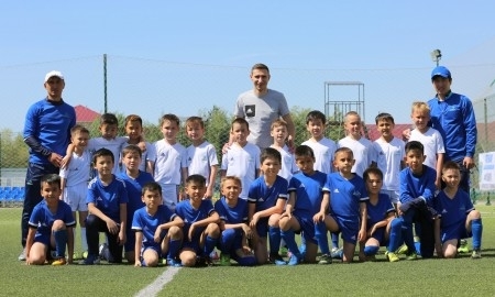 Шомко и Муртазаев провели мастер-класс для воспитанников ФЦ «Астана»