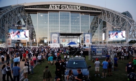 СМИ назвали главное преимущество Далласа перед Лас-Вегасом в борьбе за проведения боя Головкин — Альварес