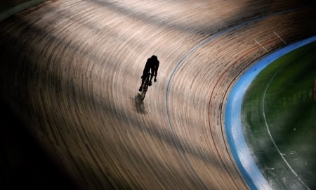 Шатовкин выиграл гонку по очкам на Гран-при Москвы