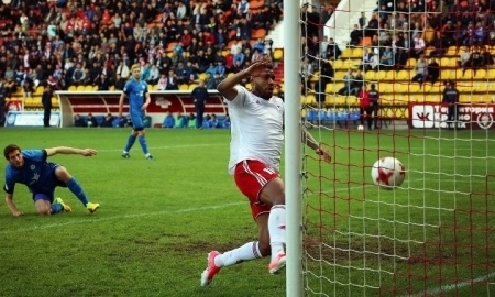 Матчи 14-го тура Премьер-Лиги посетили 28 200 зрителей