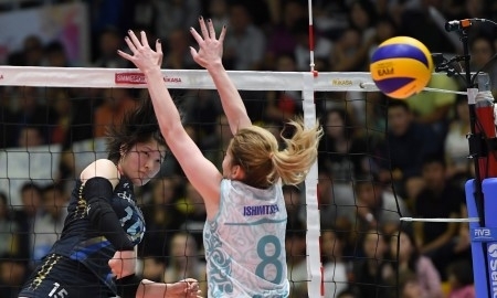 «Алтай» на тайбрейке уступил «Хисамицу Спрингс» в полуфинале чемпионата Азии среди женских клубных команд