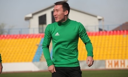 Фоторепортаж с предыгровой тренировки «Атырау» на стадионе «Мунайшы»