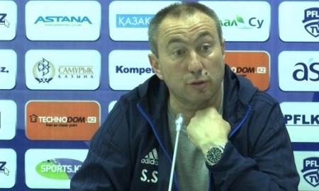 Видео послематчевой пресс-конференции Стойлова игры Премьер-Лиги «Астана» — «Кайрат» 1:1