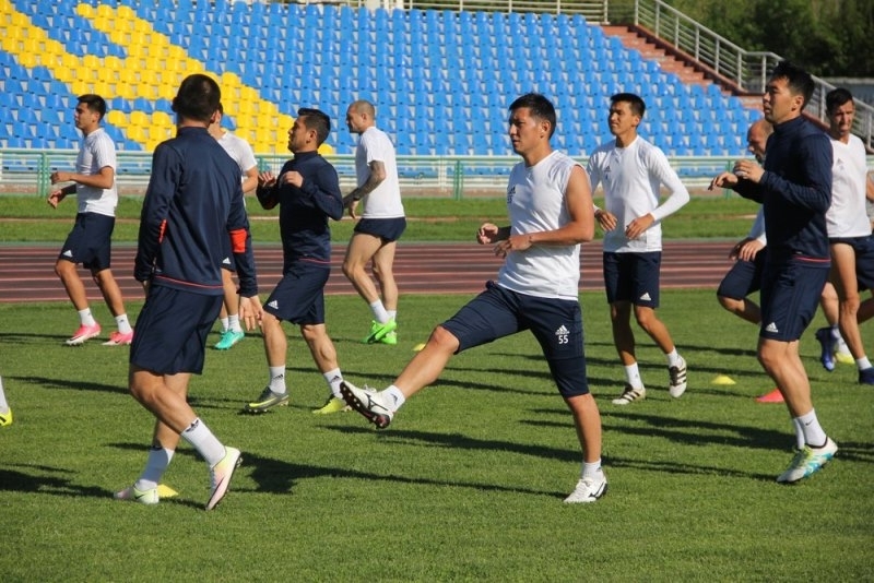 Спорт кз. Спортс кз спортивный портал Казахстана. Очень красивые Талды с футболом.