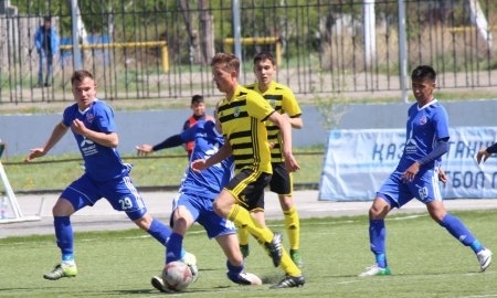 Фоторепортаж с матча Второй лиги «Тобол М» — «Акжайык М» 1:0