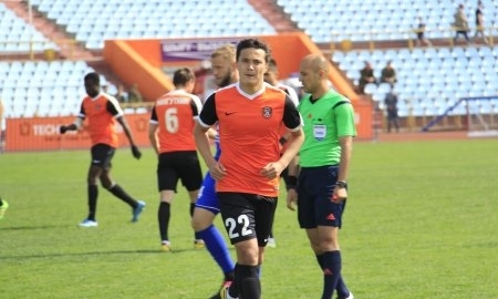 Фоторепортаж с матча Премьер-Лиги «Шахтер» — «Акжайык» 1:0