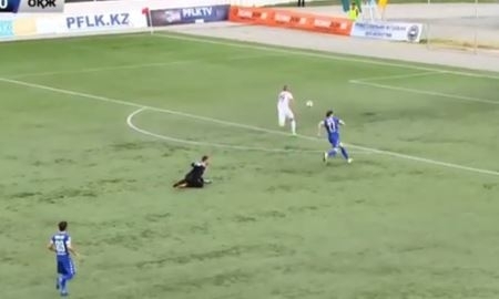 Видео гола Щеткина матча Премьер-Лиги «Тобол» — «Окжетпес»